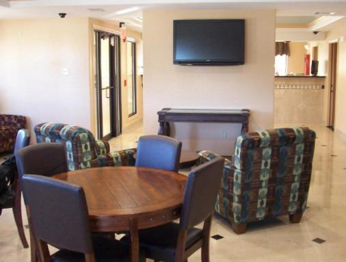Hearne Budgetel Inn And Suites מראה חיצוני תמונה