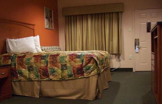 Hearne Budgetel Inn And Suites חדר תמונה