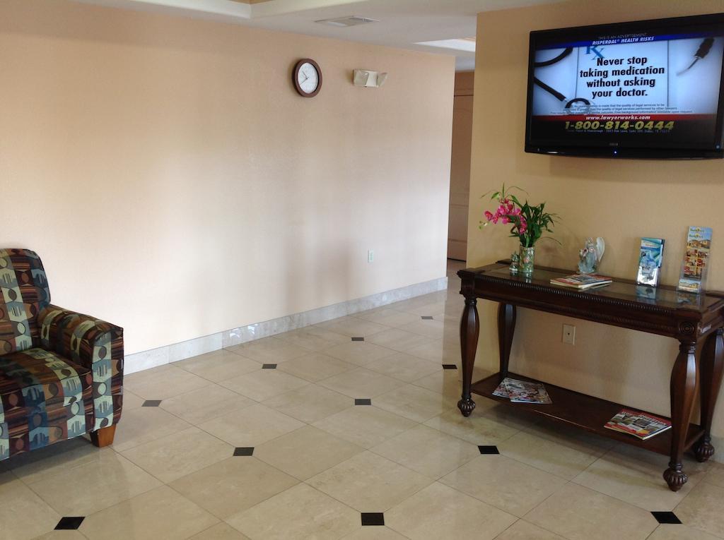 Hearne Budgetel Inn And Suites מראה חיצוני תמונה