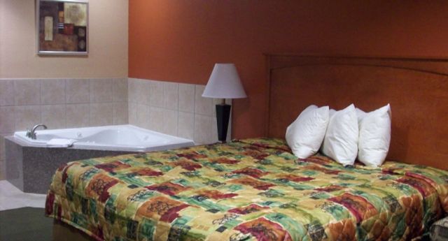 Hearne Budgetel Inn And Suites חדר תמונה